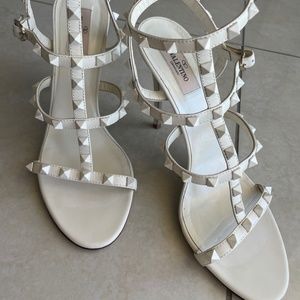 Valentino Garavani Rockstud Sandals